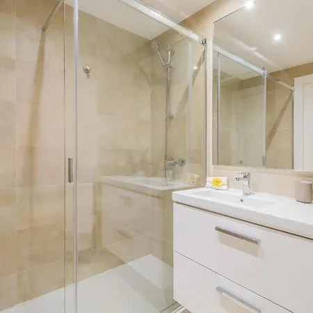Delnatte By Alzira Apartment *