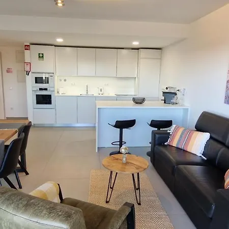 Delnatte By Alzira Apartment