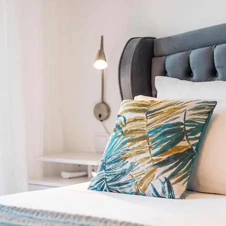 Delnatte By Alzira شقة